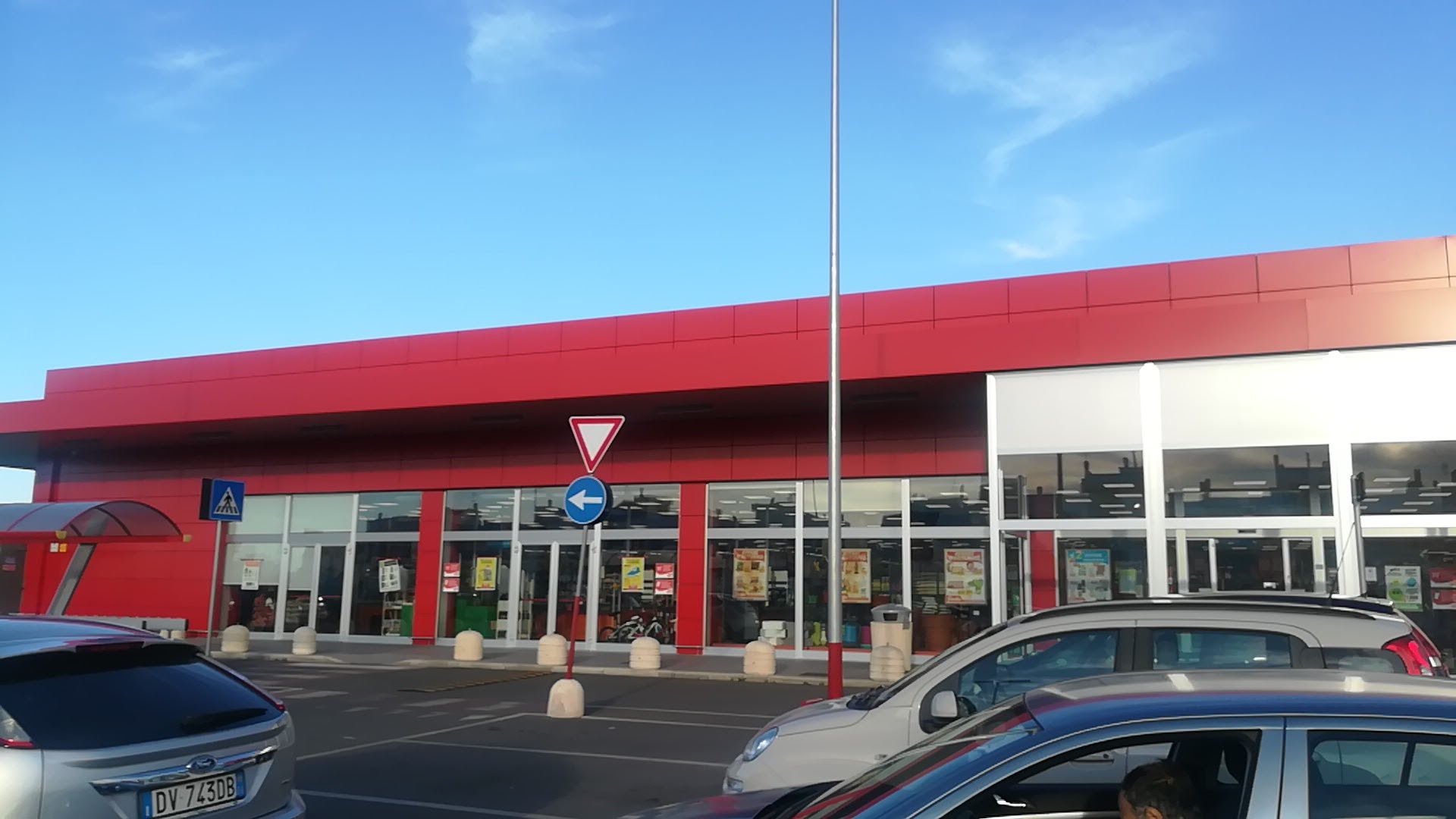 Supermercato Famila