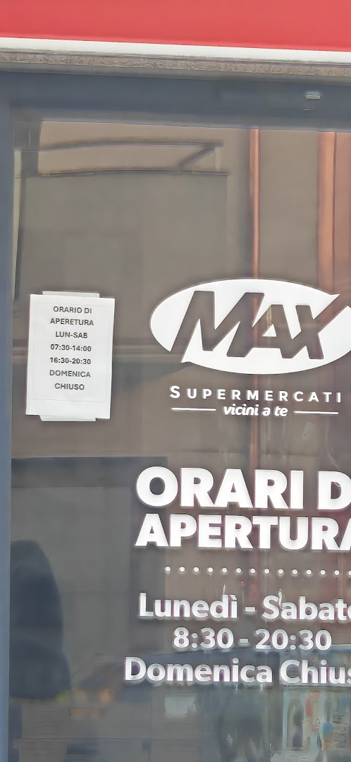 Supermercato MAX e Petriglieri Market, Modica
