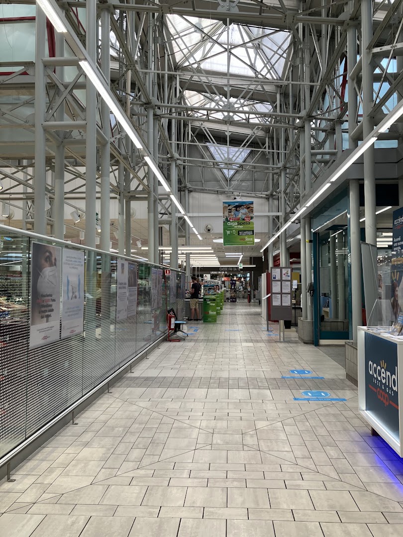 SUPERSTORE coop