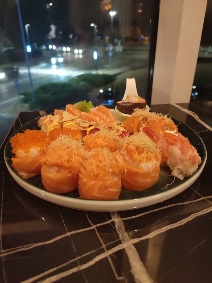 Sushi Dong