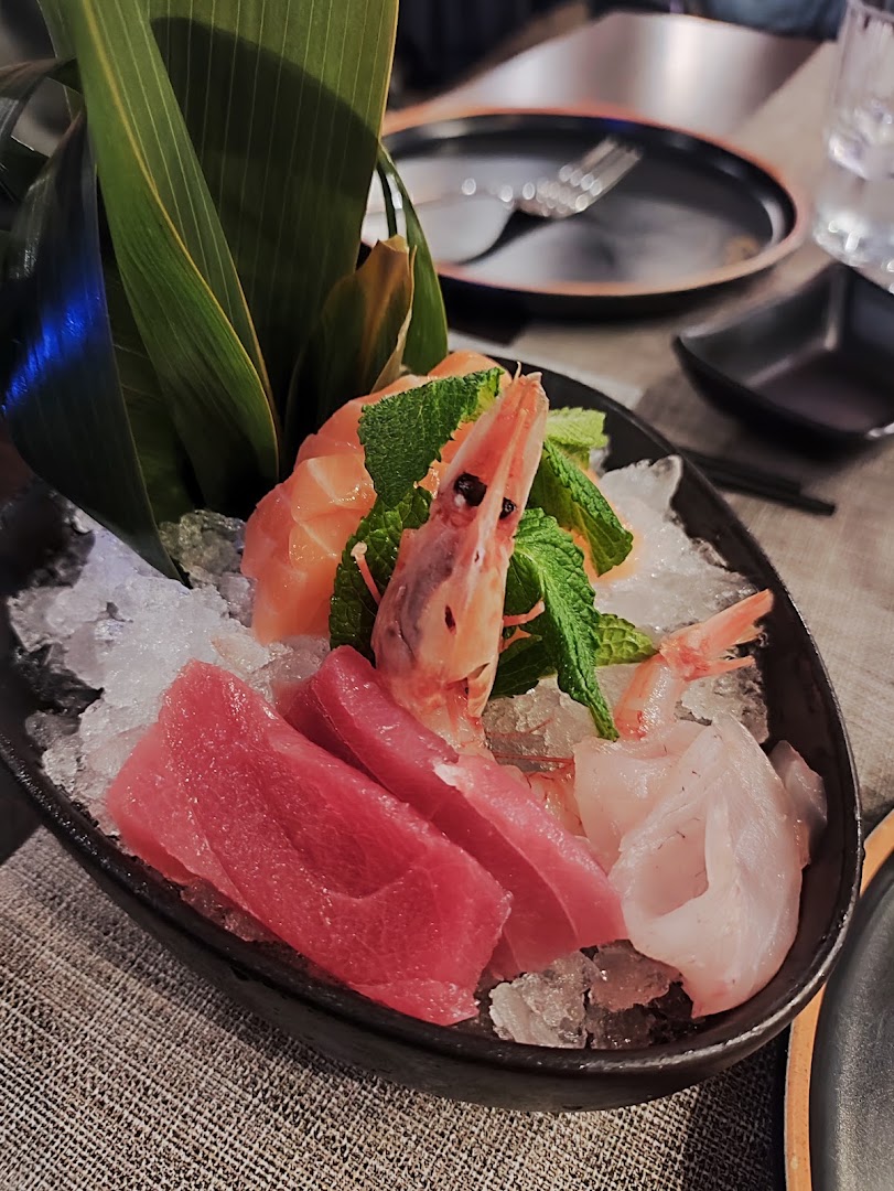 SUSHI G PLUS
