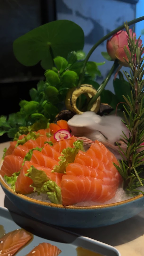 Sushi H Restaurant