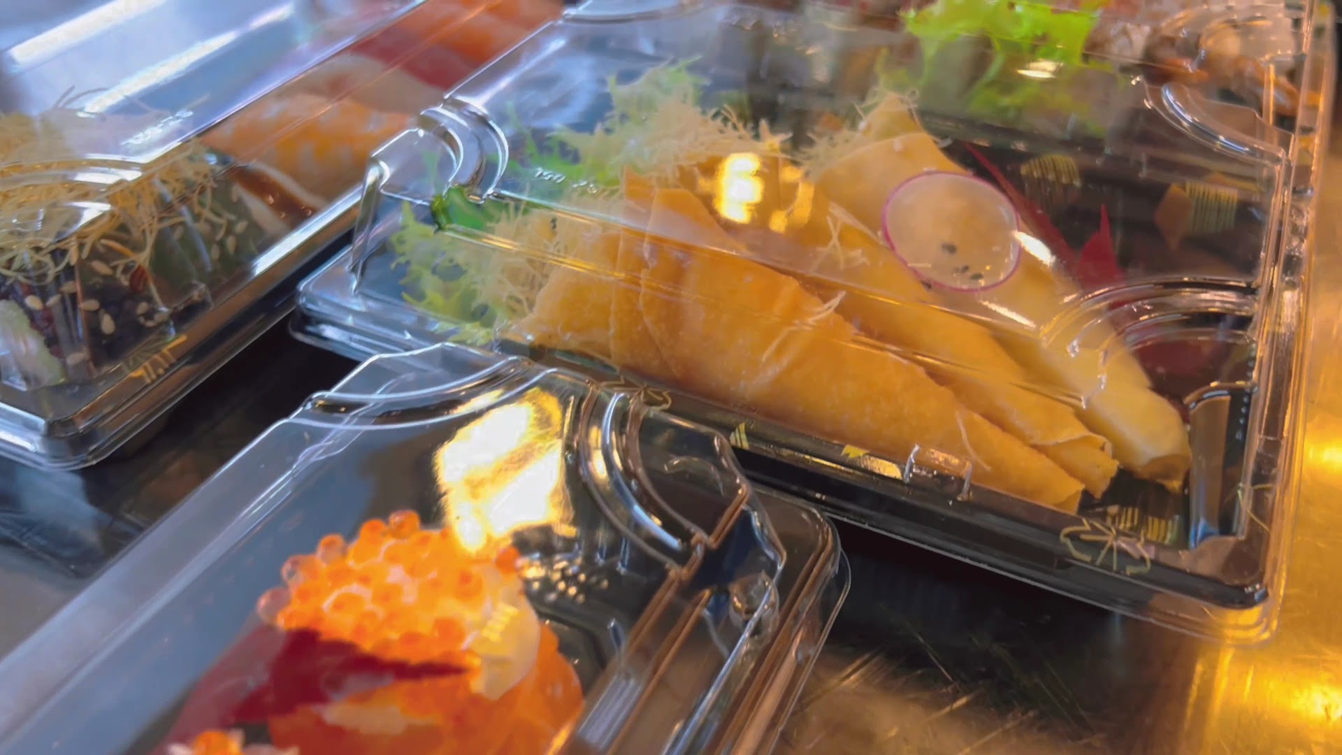 SUSHI IZUMI
