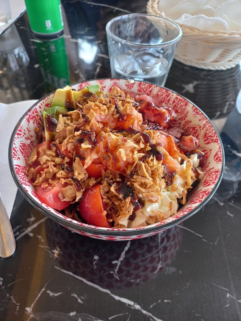 Sushi poke ristorante serravalle