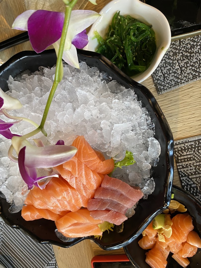 Sushi Restaurant Koi
