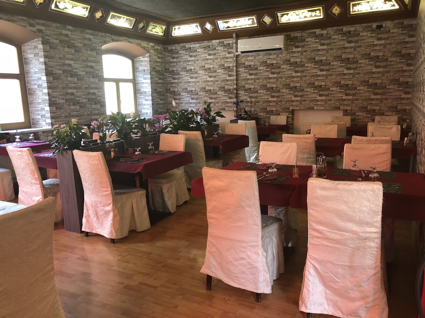 Sushi Thai Lana