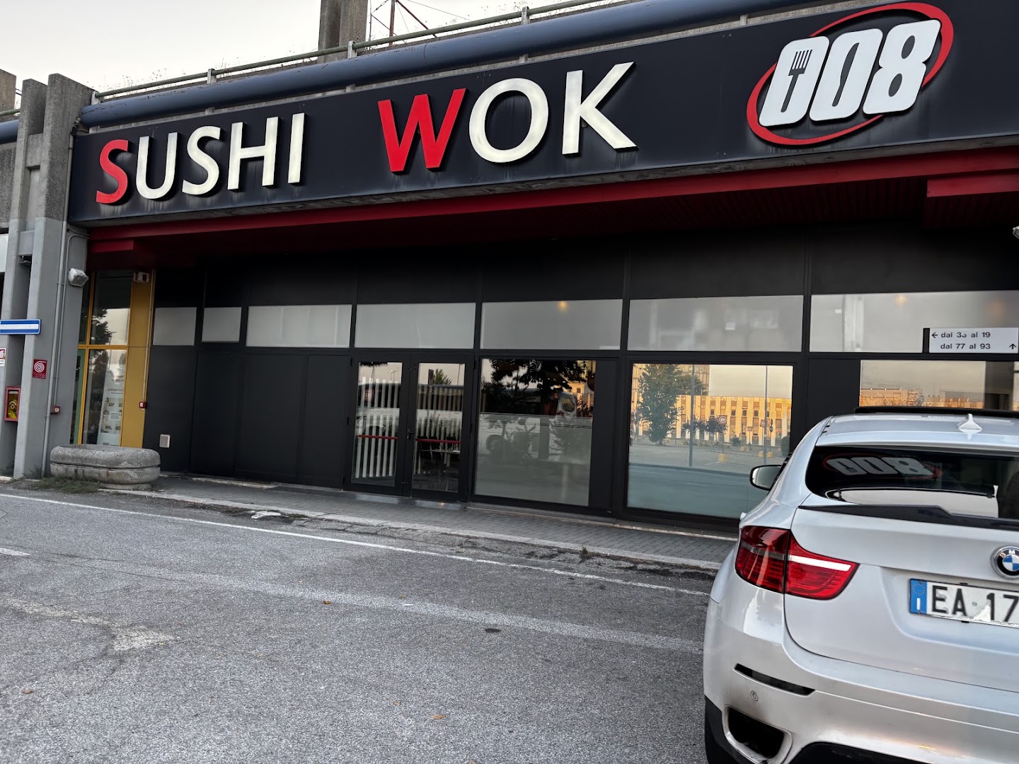 Sushi Wok 008