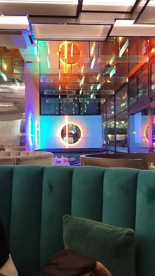 Sushi Zoom