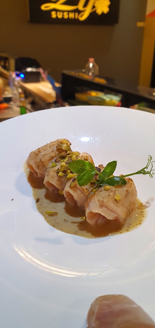SUSHI ZY RISTORANTE GIAPPONESE GRIGLIA CINESE