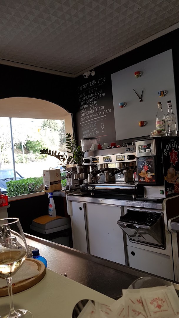 Susi Bar, Lacugnano