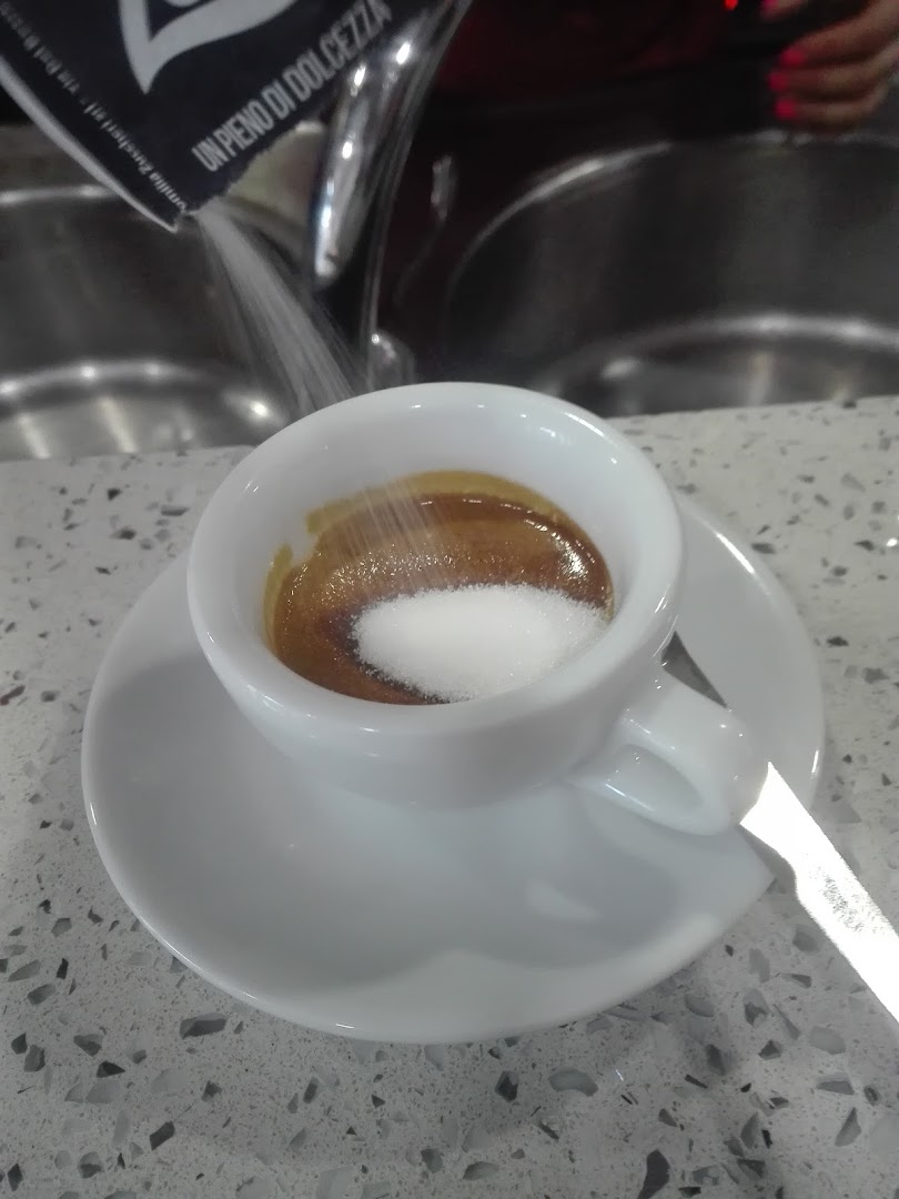 Sweet Life Cafe'