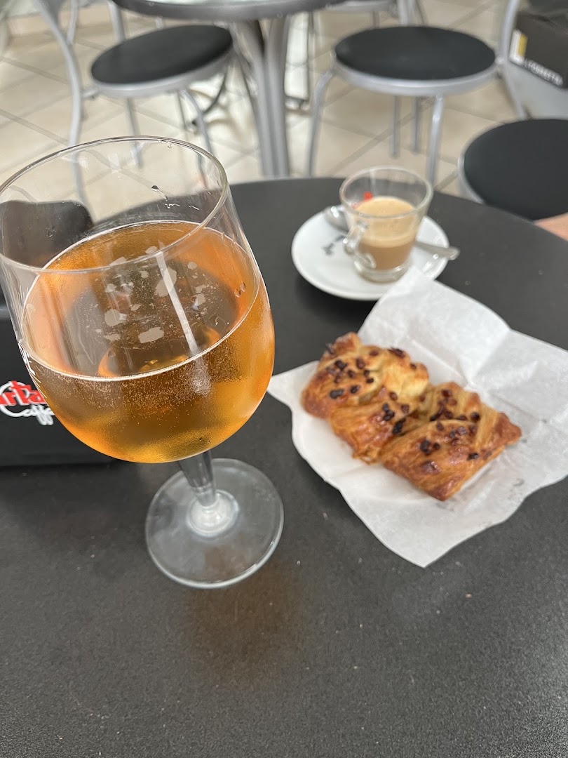 Sybar, Lecce