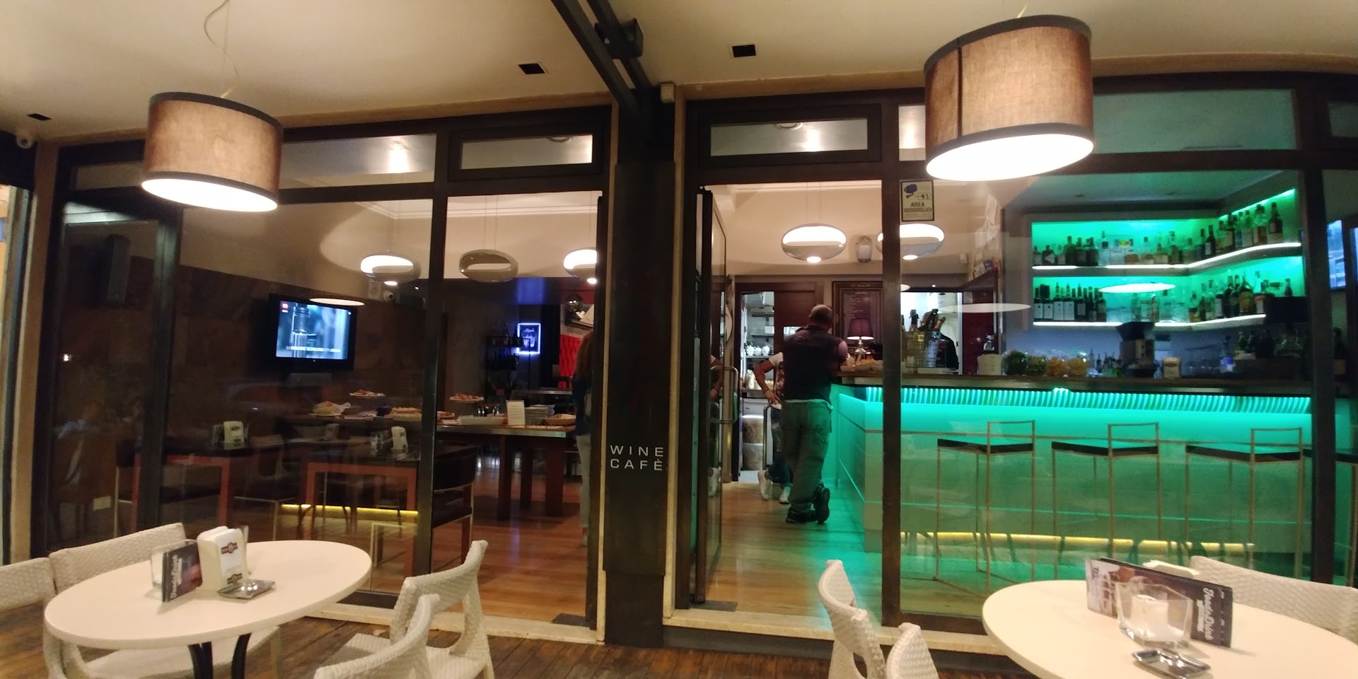 Syrah Wine Cafe' di Sichi Massimiliano