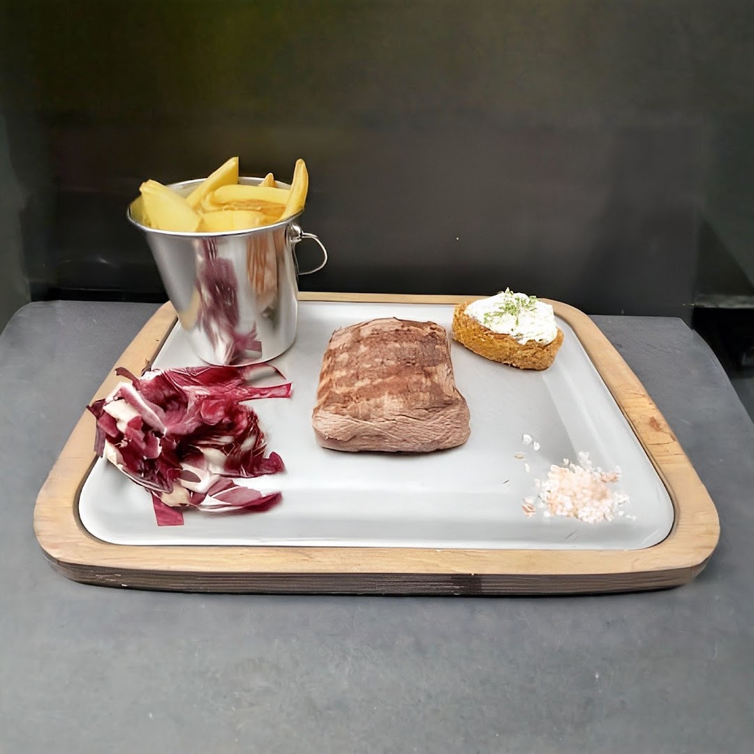 T-Bone Station, Parma