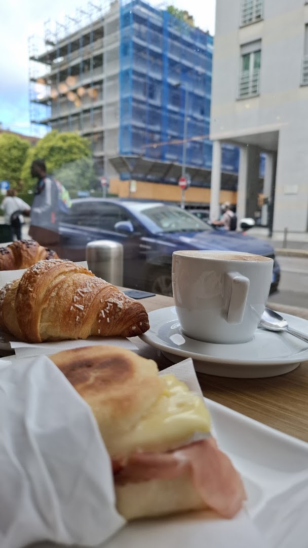 Tabacchi Bar con Cucina Alberto, Milano