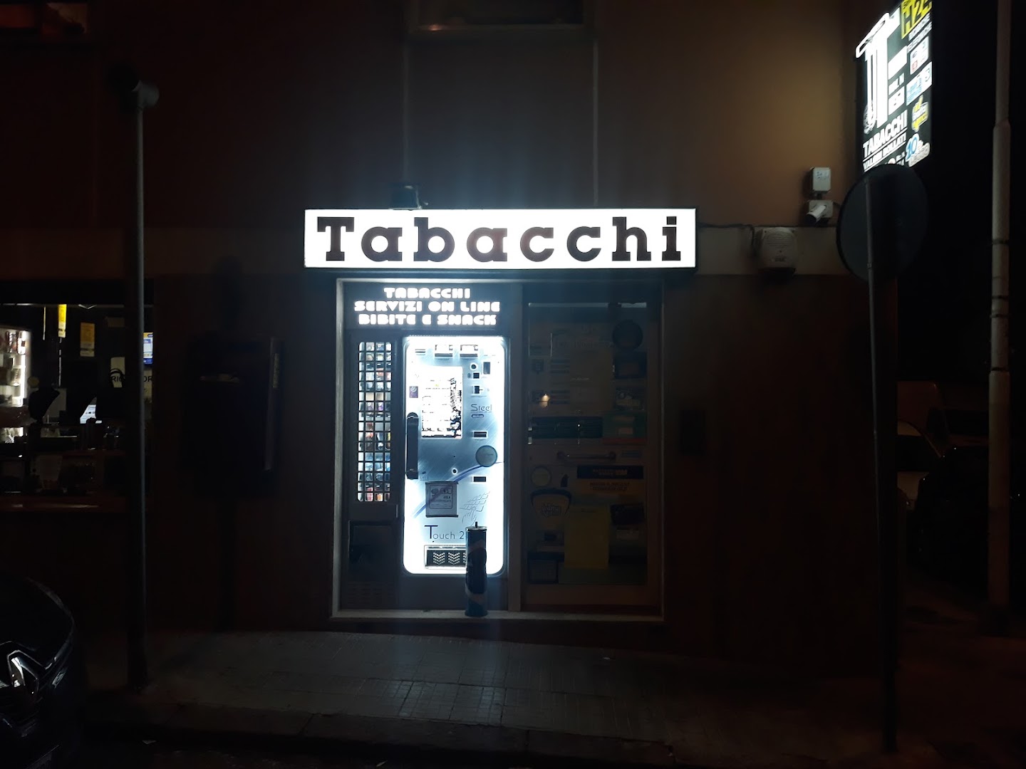 Tabacchi Riv N. 47 di Antonella Bella