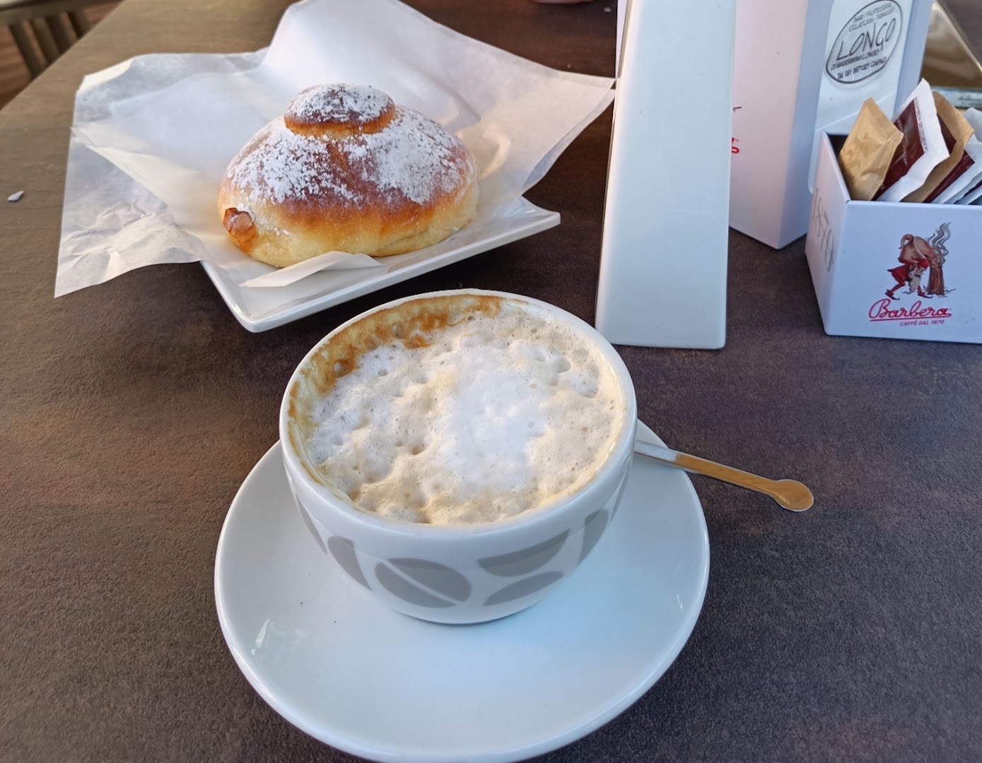 Tabacchino Bar Pasticceria Longo