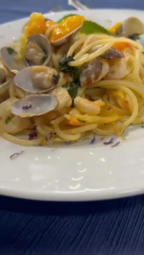 Tabata beach bar and restaurant, San Ferdinando