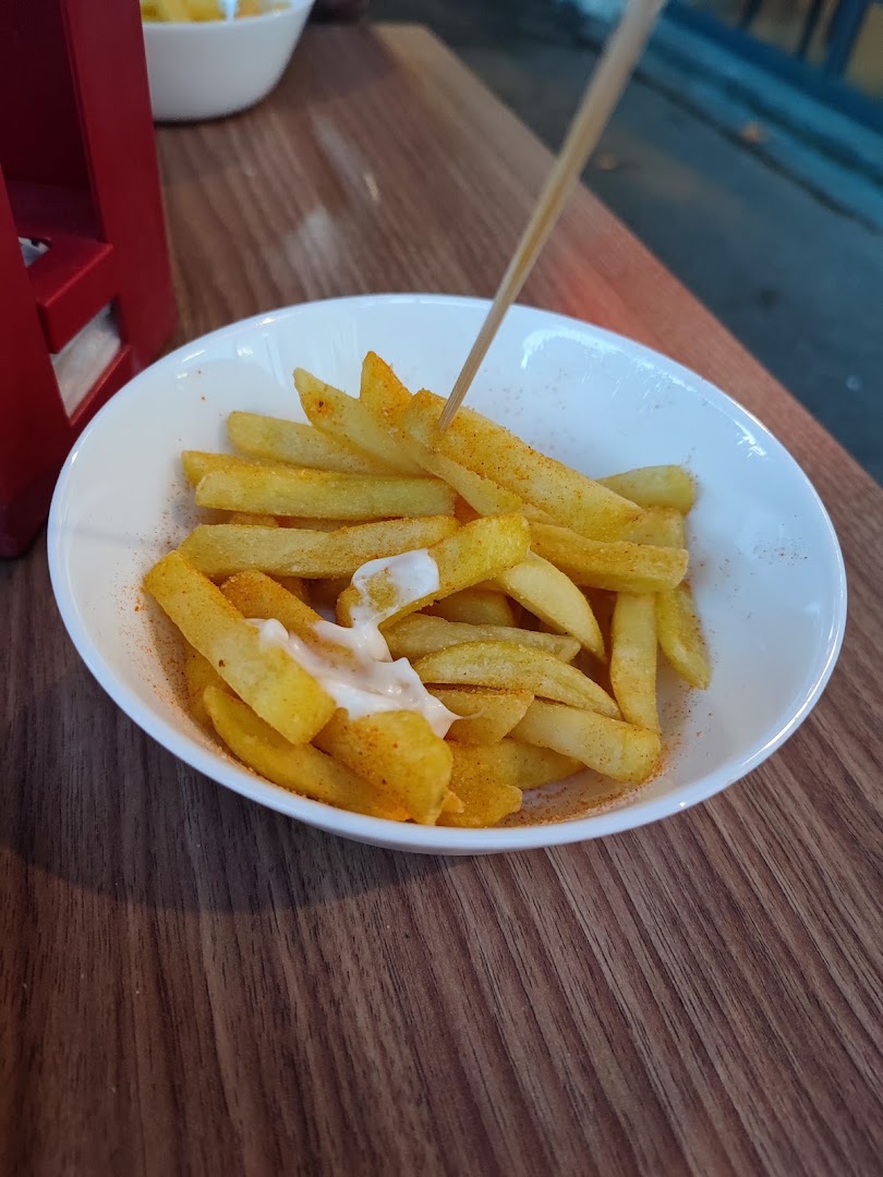 Tadim Kebab Pizzeria