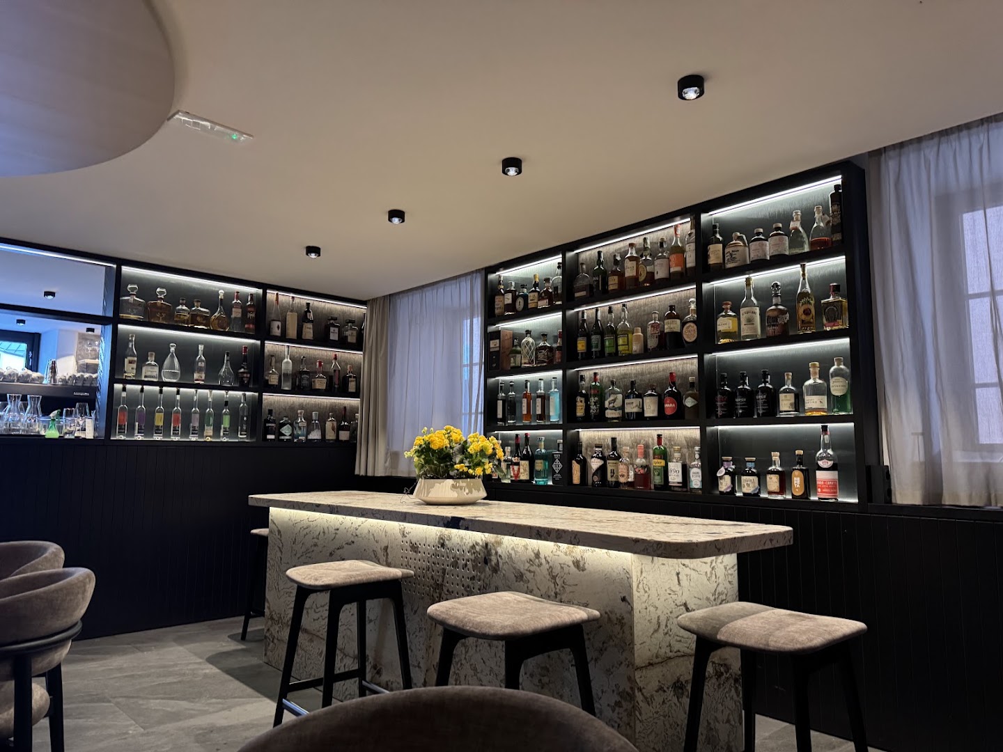 Tagesbar Schwarzer Adler, Vipiteno