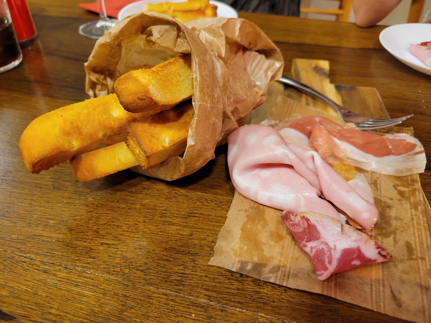 Taglio – Focacce e bottega
