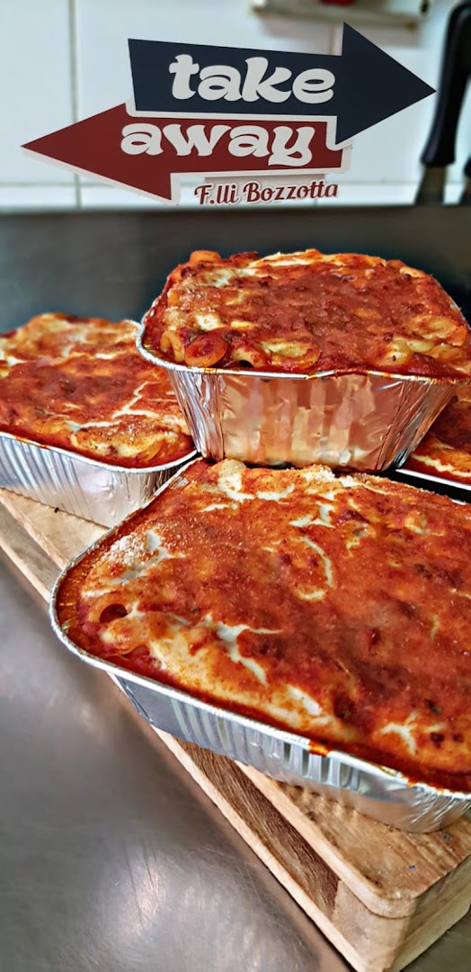 TAKE AWAY di Damiano Bozzotta