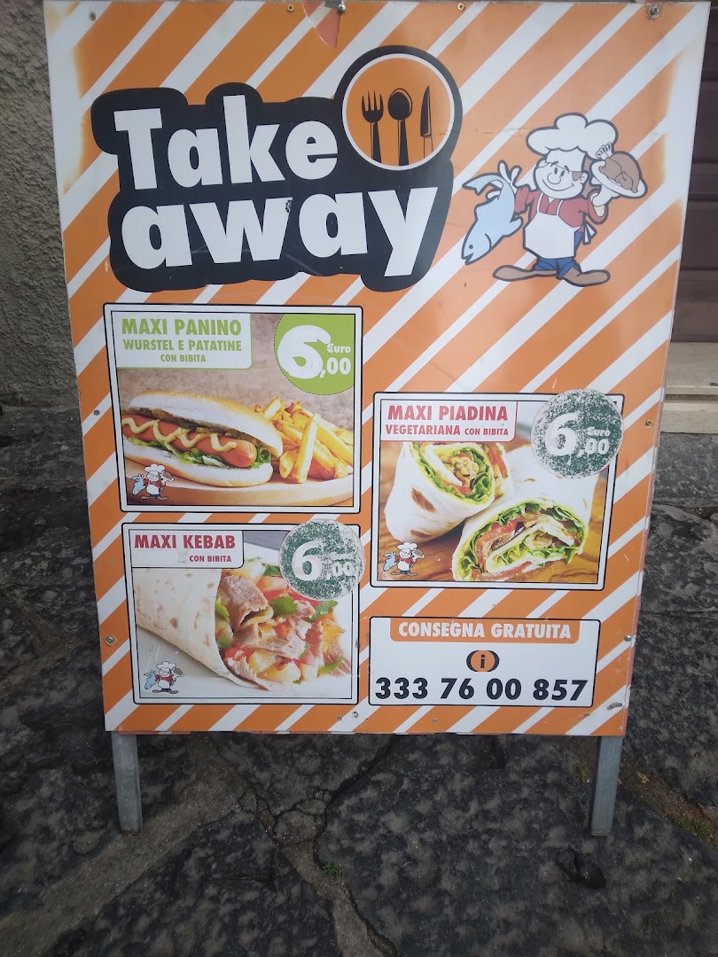Take Away Meat and Fish pollo allo spiedo