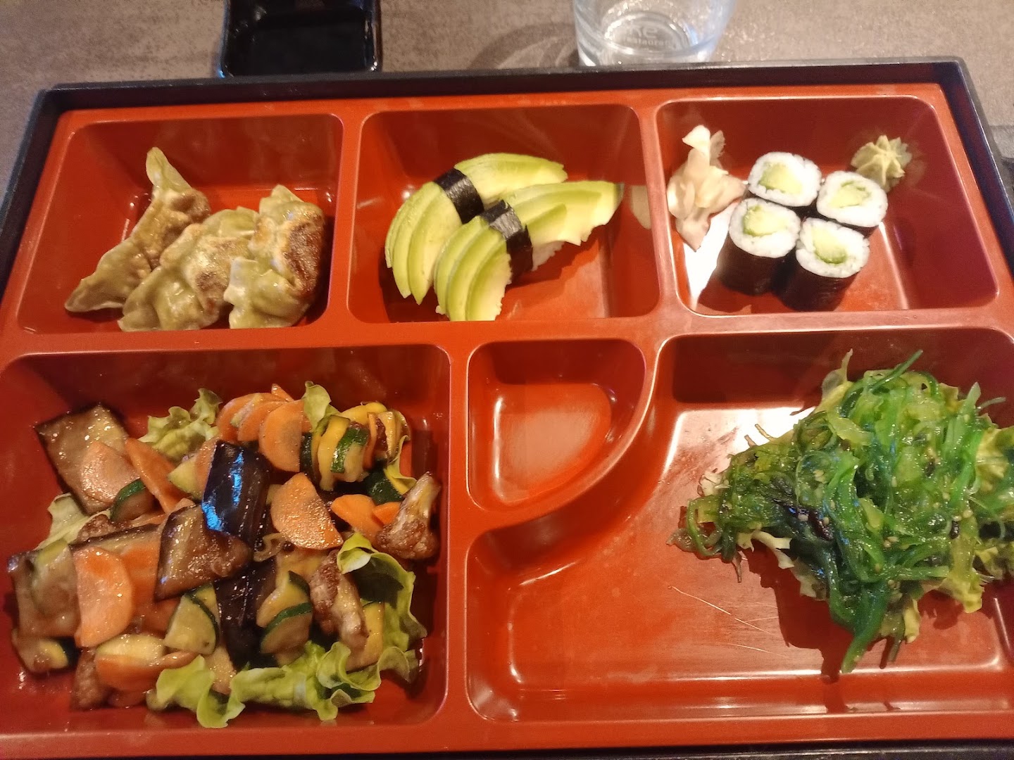 Také Sushi