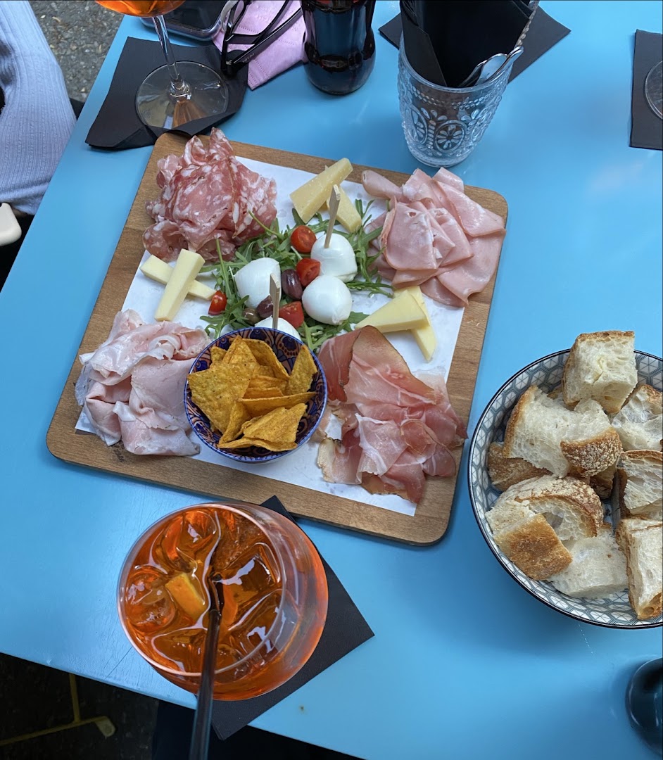 Tamo Mozzarella Bar