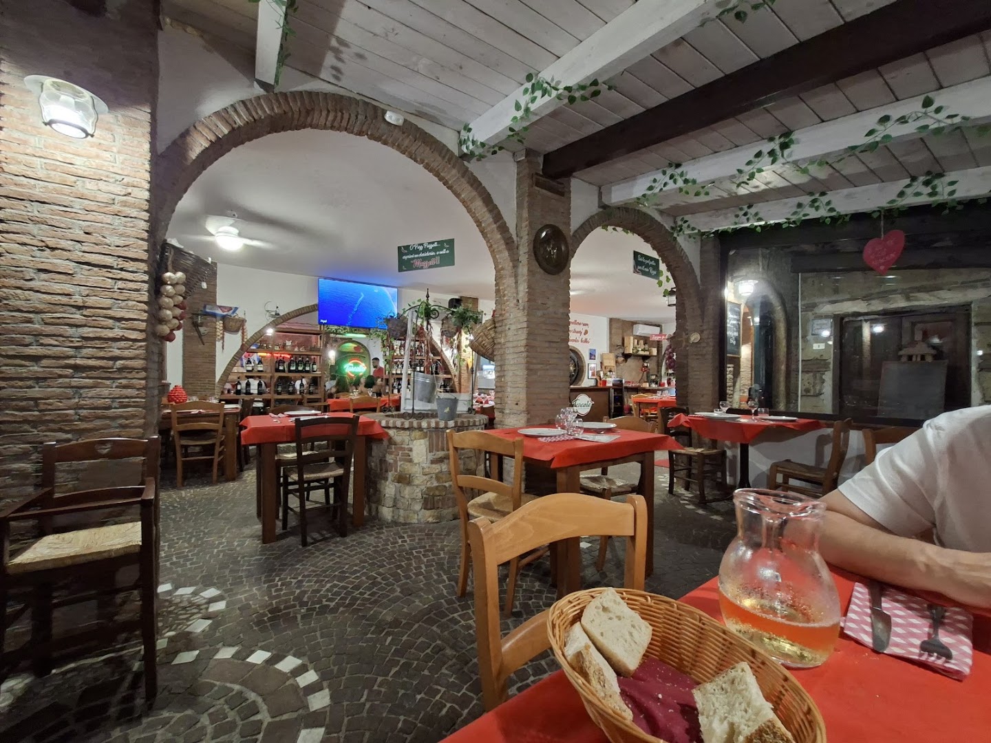 Tarantè - Trattoria Napoletana