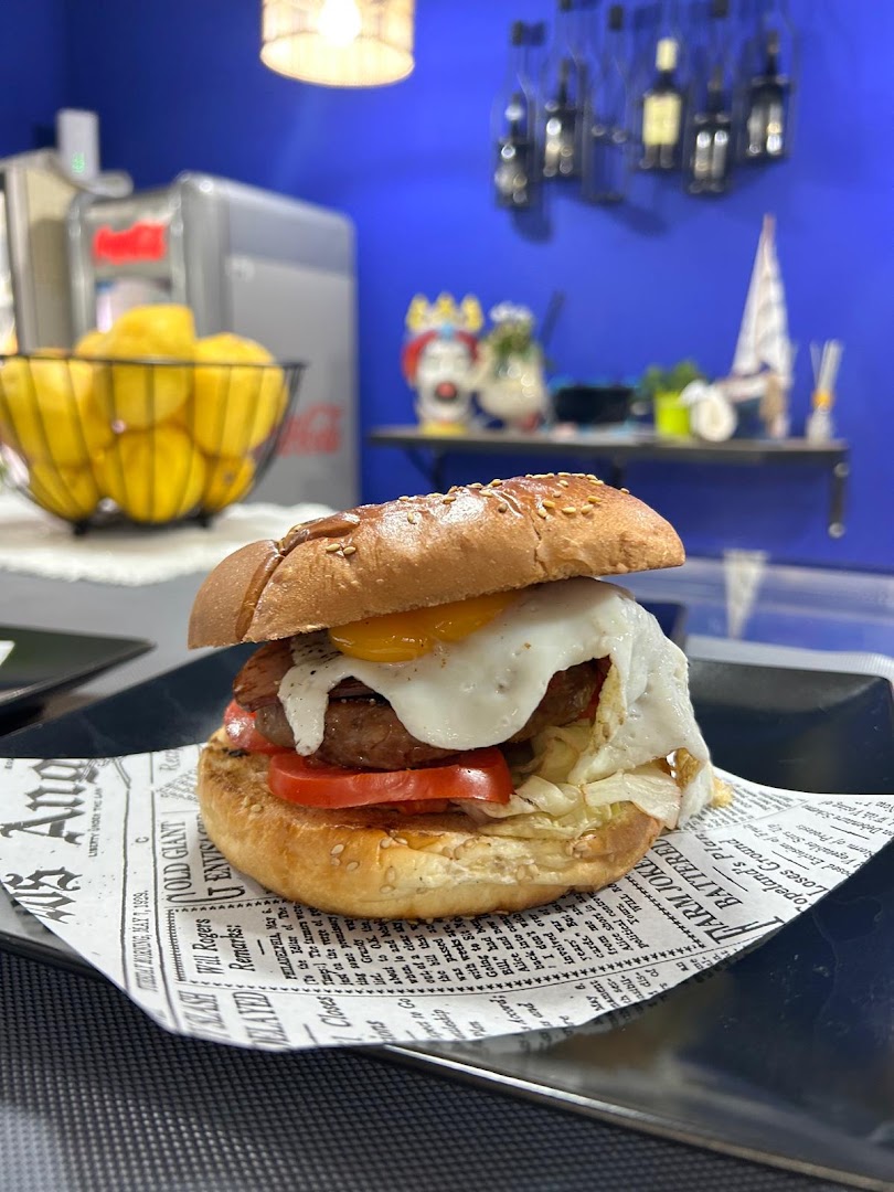 Tastalo-Food & Drink Experience