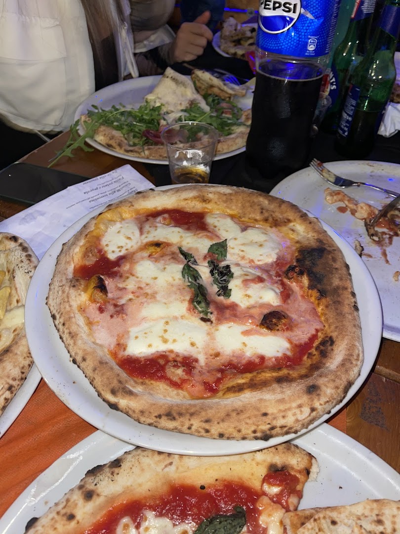 Taverna 69, Napoli