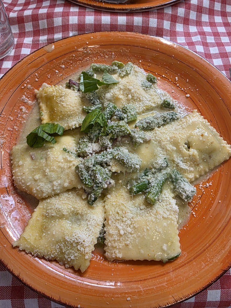 Taverna Bacchus Ristorante Trattoria. Family Restaurant since 1974, Roma