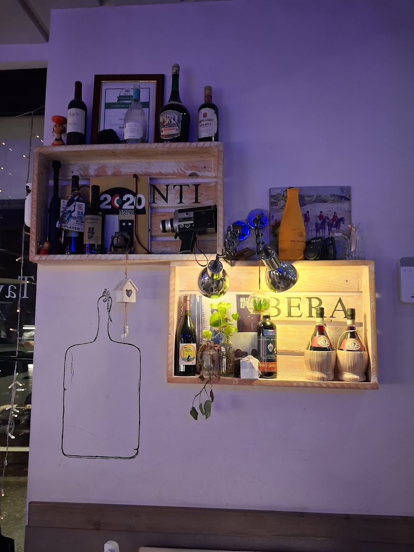 Taverna Latina