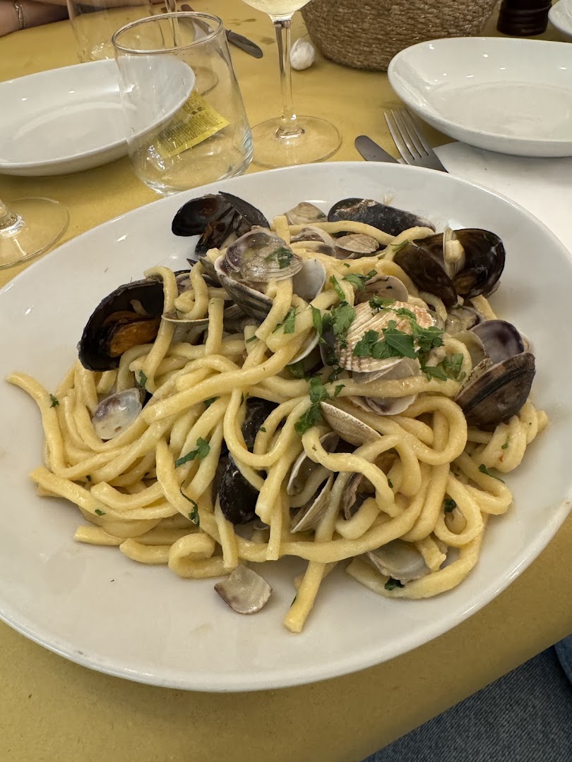 Taverna Luciana - Ristorante e pizzeria Cucina Tipica Napoletana