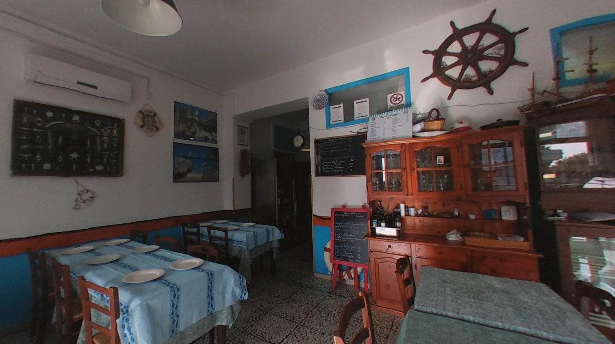 Tavola Azzurra 2 cibo da asporto
