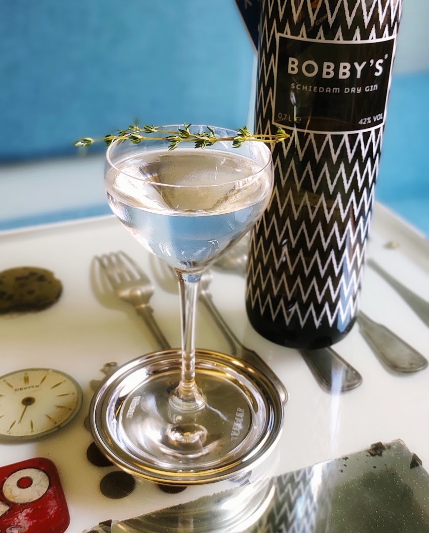 Taxi bar