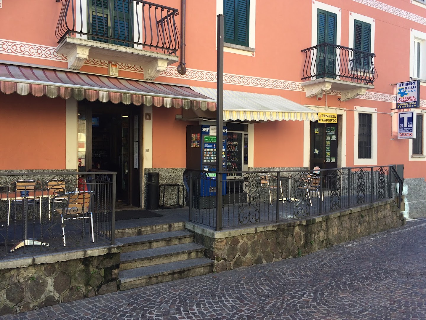Teddy Bear Pizzeria