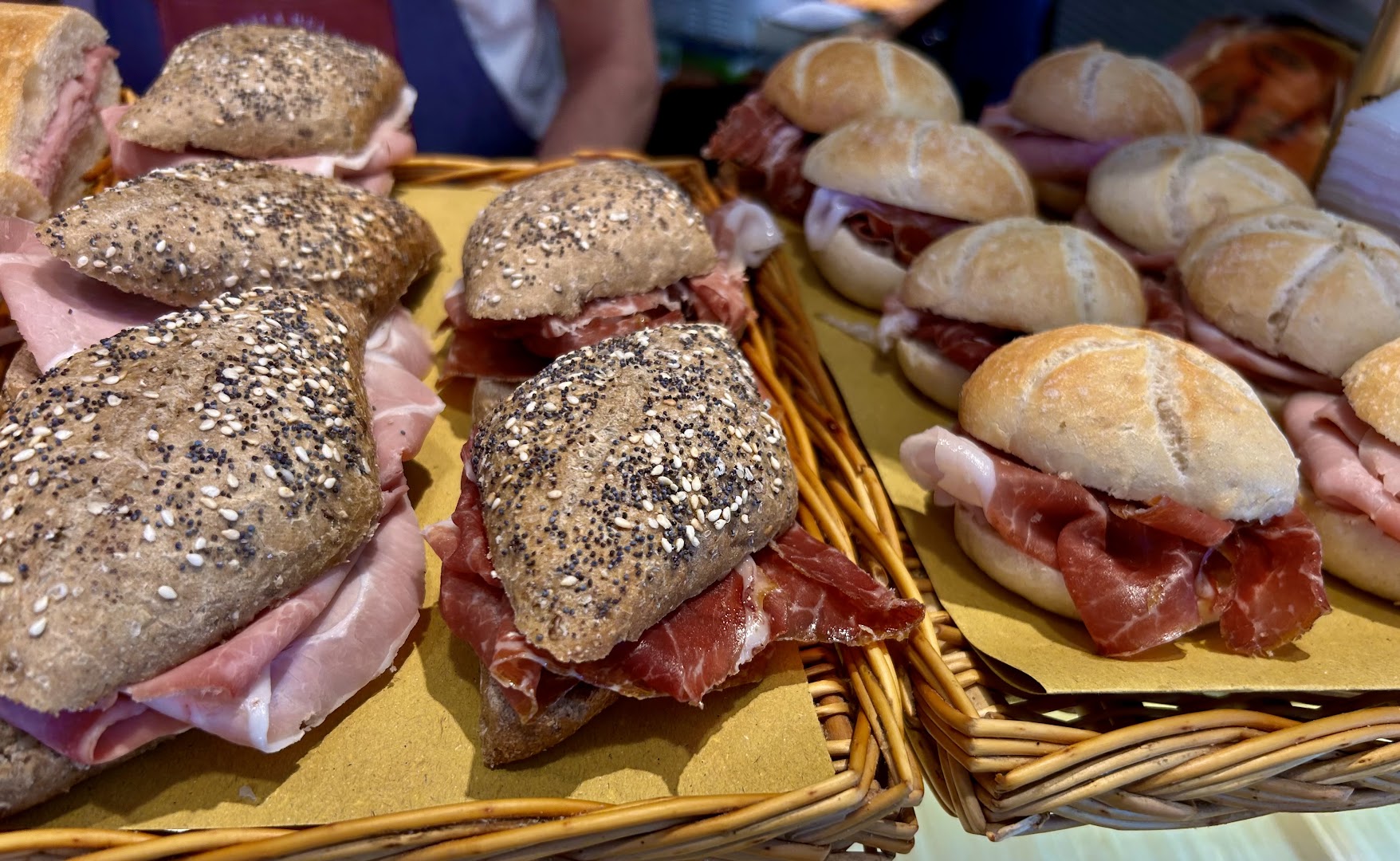 Tempi Moderni grill cafè - Fabbrica del gusto 1957