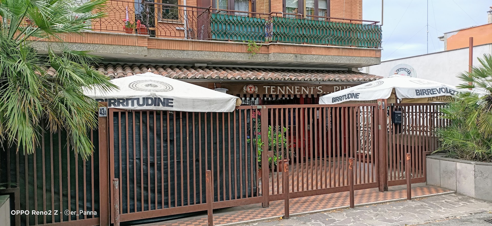 Tennent's Pub