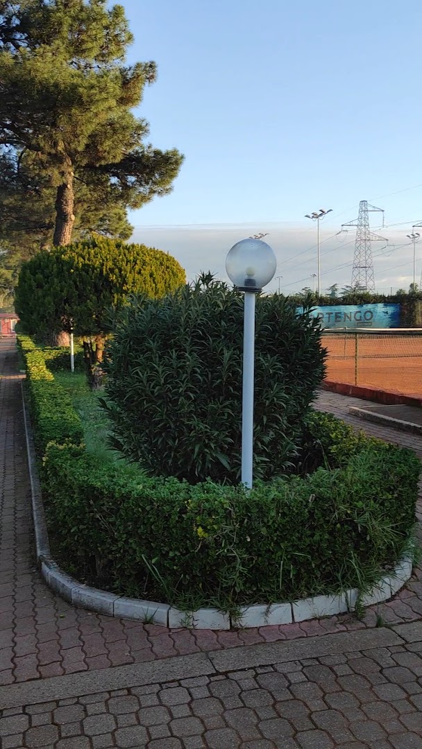 Tennis Club Garden
