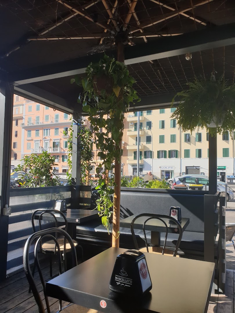 TEO'S - Piazza dell'Alberone