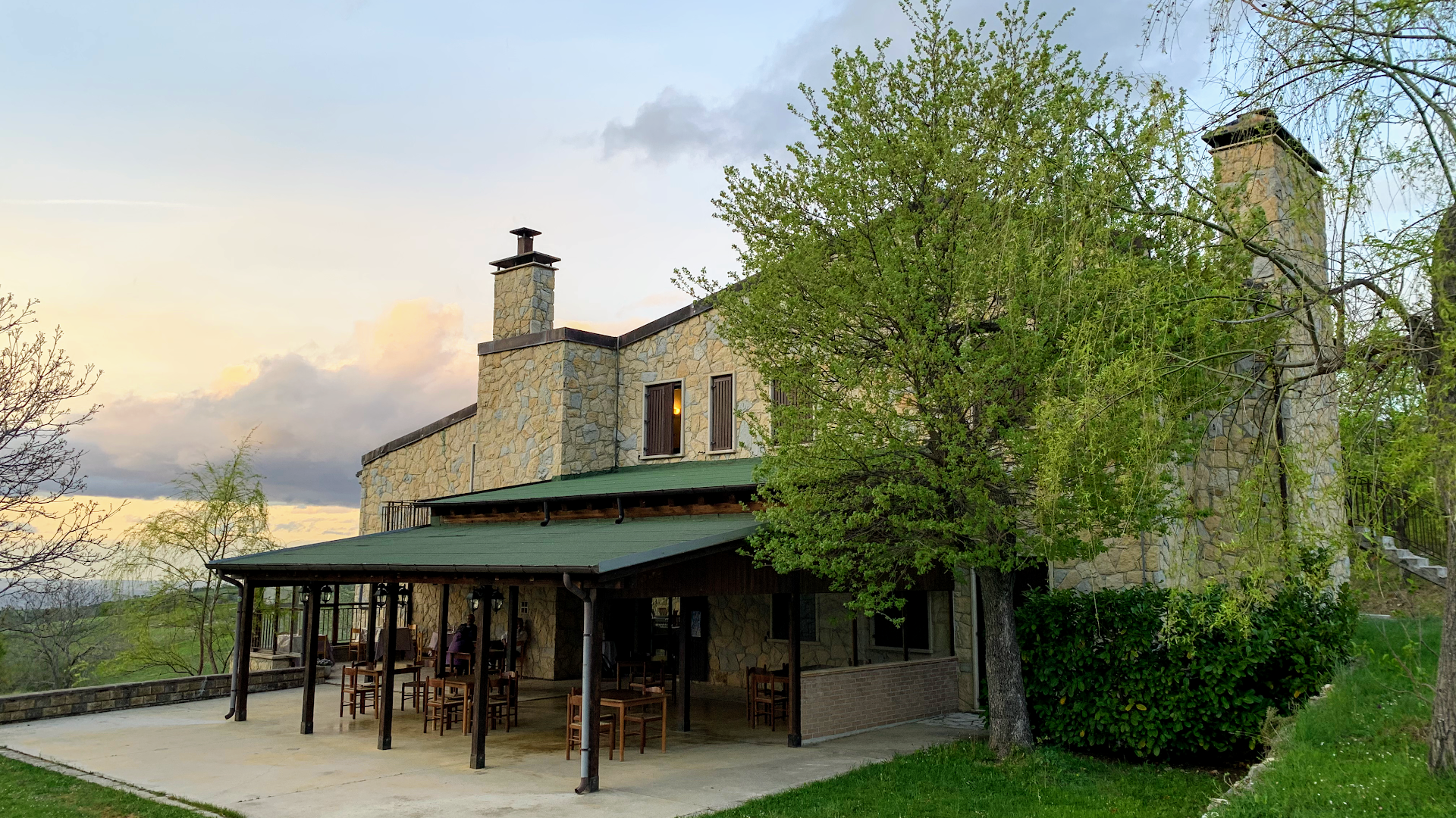 Terrae Eremis: Ristorante, Bar, B&B