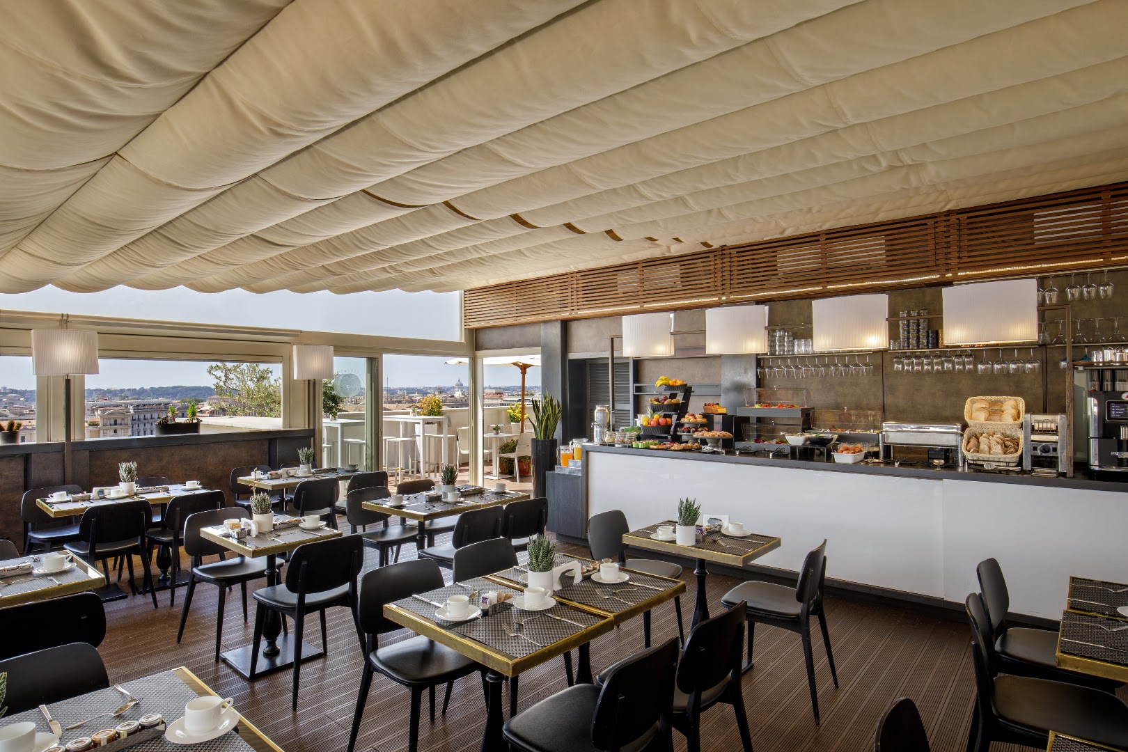 Terrazza Cielo - Restaurant & Lounge Bar