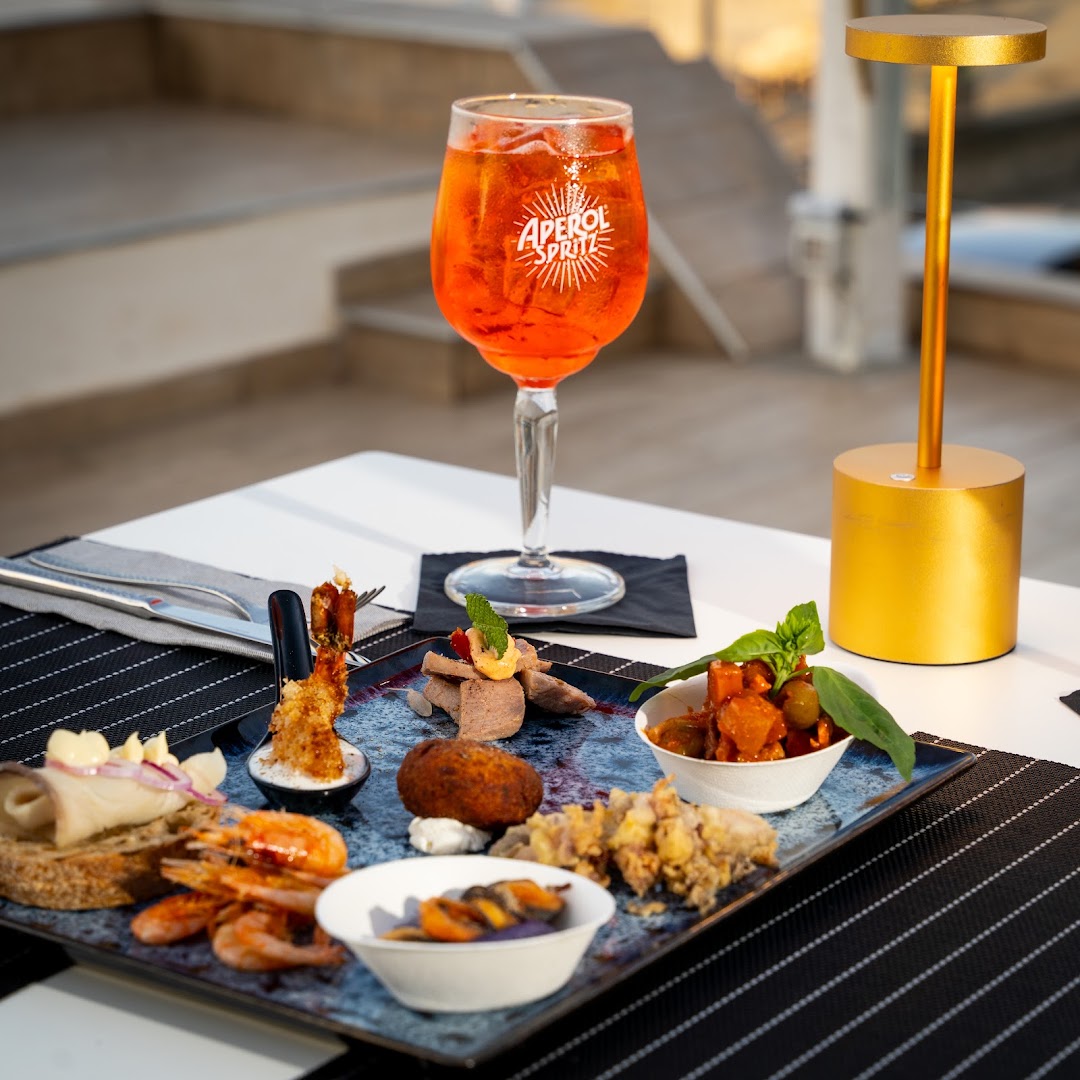 Terrazza Luxury, Scilla