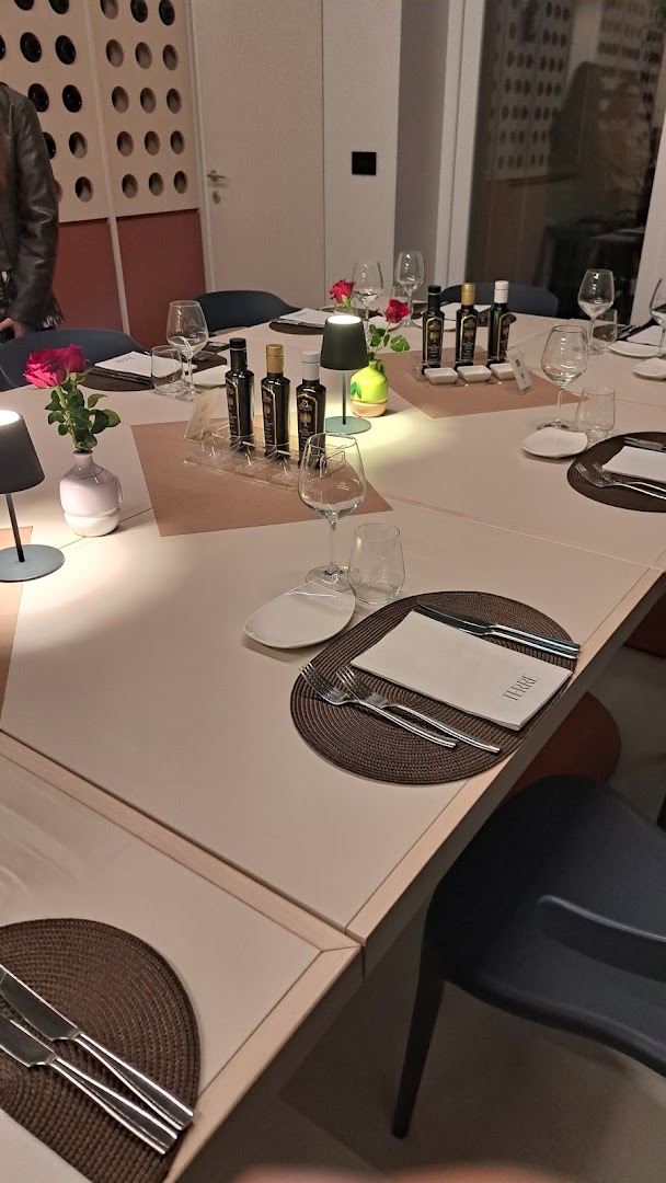 TERRE Wine, Food & Store