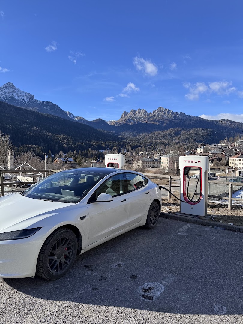 Tesla Supercharger
