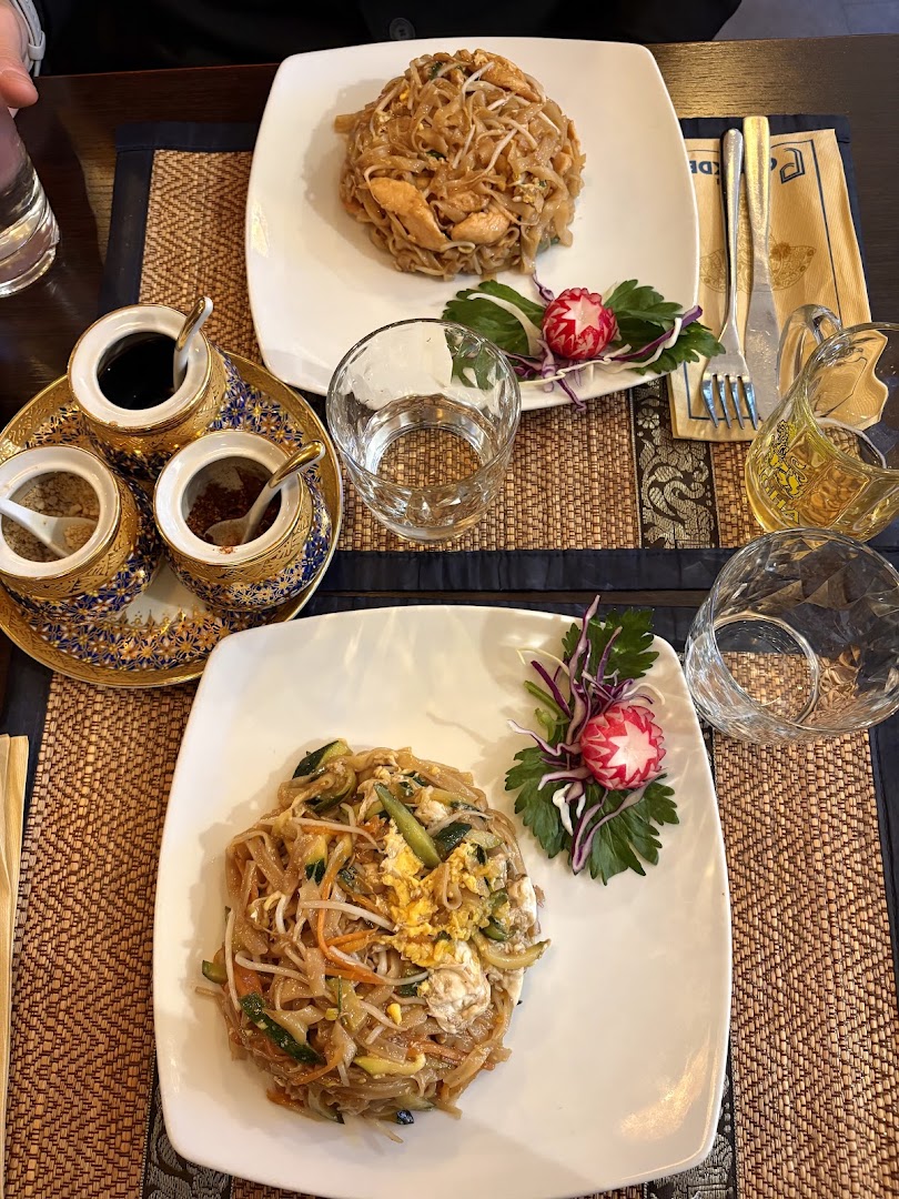 Thai Chokdee Restaurant