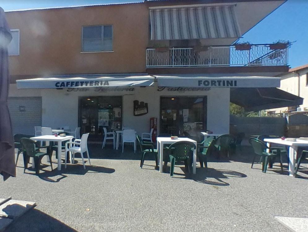 THE CORNER BAR (Fontana di Papa)