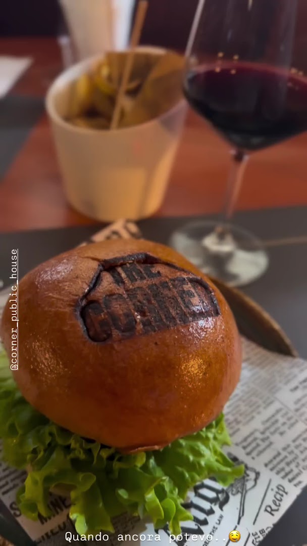 The Corner - Birreria con Cucina 🍻